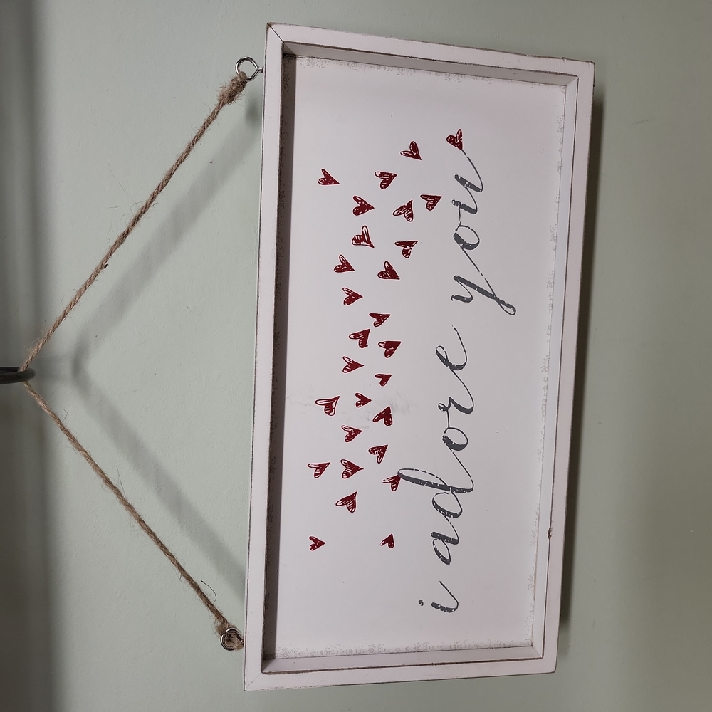 VALENTINES  sign; (FREE PLEASE READ DISCRIPTION)